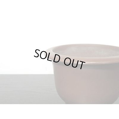 画像6: 常滑鉢　「山秋」　朱泥外縁懸崖丸鉢