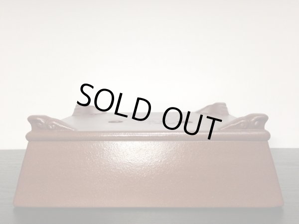 画像2: 常滑鉢　「松泉焼　山秋造」　朱泥内縁長方鉢 (2)