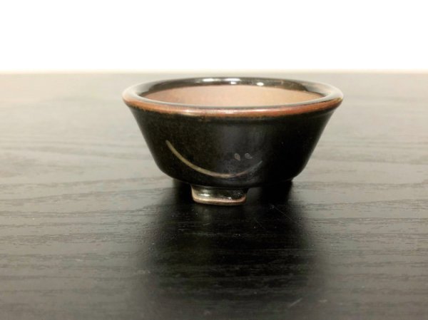 画像2: 沈壽官窯小品盆栽鉢　薩摩焼/黒薩摩　「金のじ」　盆器外縁 (2)
