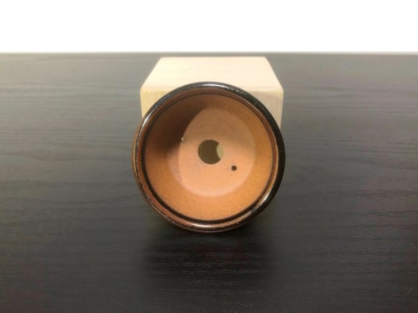 画像3: 沈壽官窯小品盆栽鉢 薩摩焼/黒薩摩 「梅の図」 盆器外縁  (3)